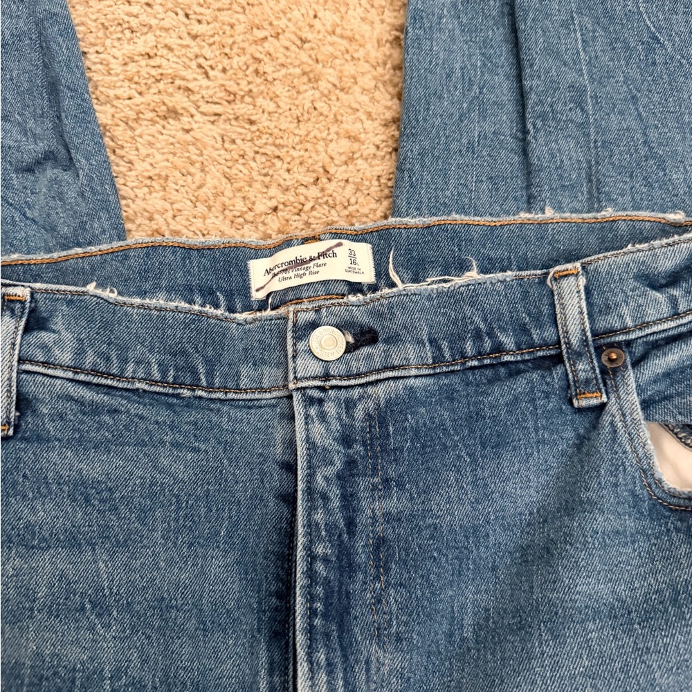 Abercrombie & Fitch Medium Blue Flare Jeans - Picture 2 of 3
